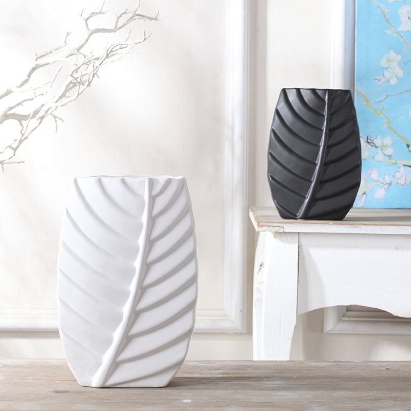 Modern Leaves Shape TV Cabinet Nordic Table Decorations Home Decor Luxury Ceramic Vase Modern Leaves Shape TV Cabinet Nordic Table Decorations Home Decor Luxury Ceramic Vase